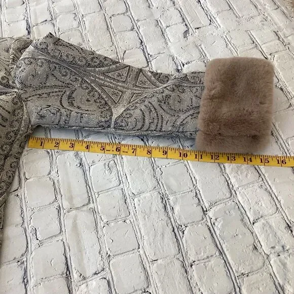 Chico’s Jacket Blazer Women’s Size 0 Multi Color Detachable Faux Fur Sleeves - Picture 10 of 11